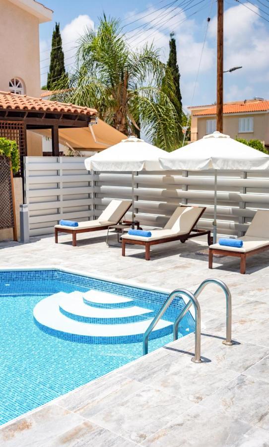 קורל ביי Bungalow Mikaella By Ezoria Villas מראה חיצוני תמונה