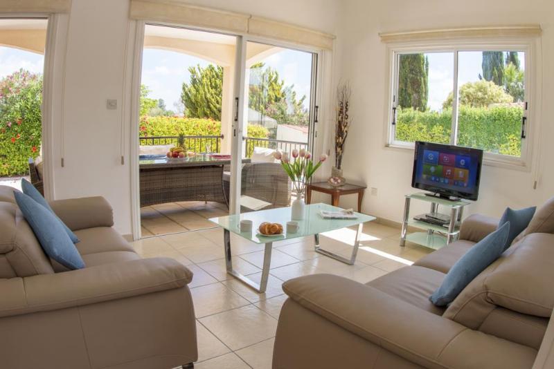קורל ביי Bungalow Mikaella By Ezoria Villas מראה חיצוני תמונה